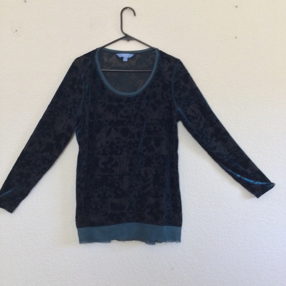 Swoop Neck Multi Facetted Long Sleeve Blouse - Picture 4 of 5